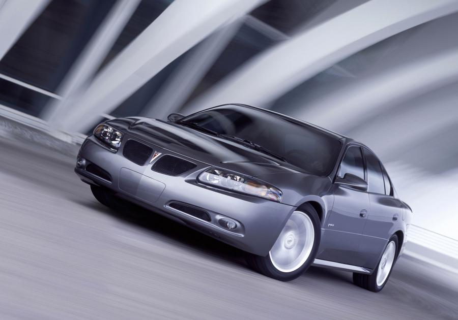  Pontiac Bonneville GXP 2004 года  (фото 23 из 26)